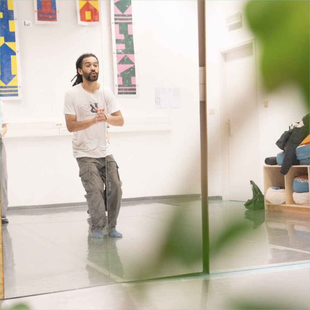 497018678_687825373874257_800131178988452635_n