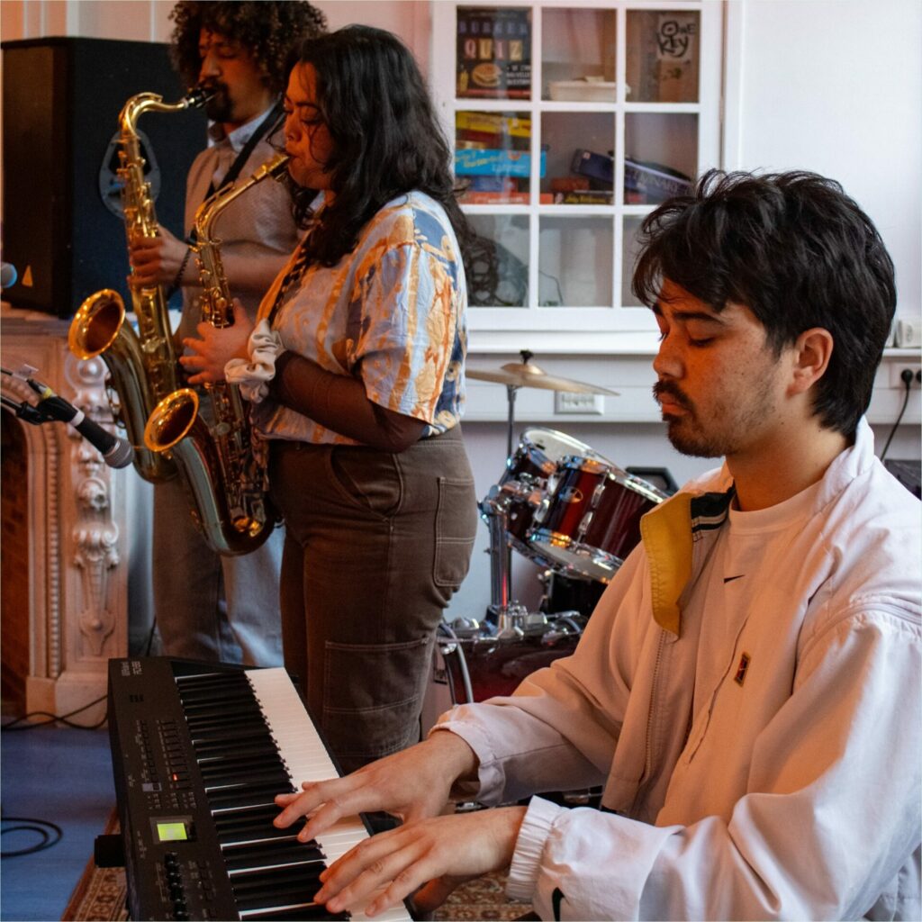 515424688_709472421709552_4705912780292451427_n